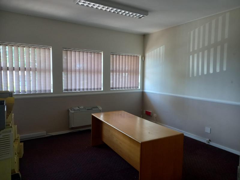 To Let commercial Property for Rent in South End Eastern Cape